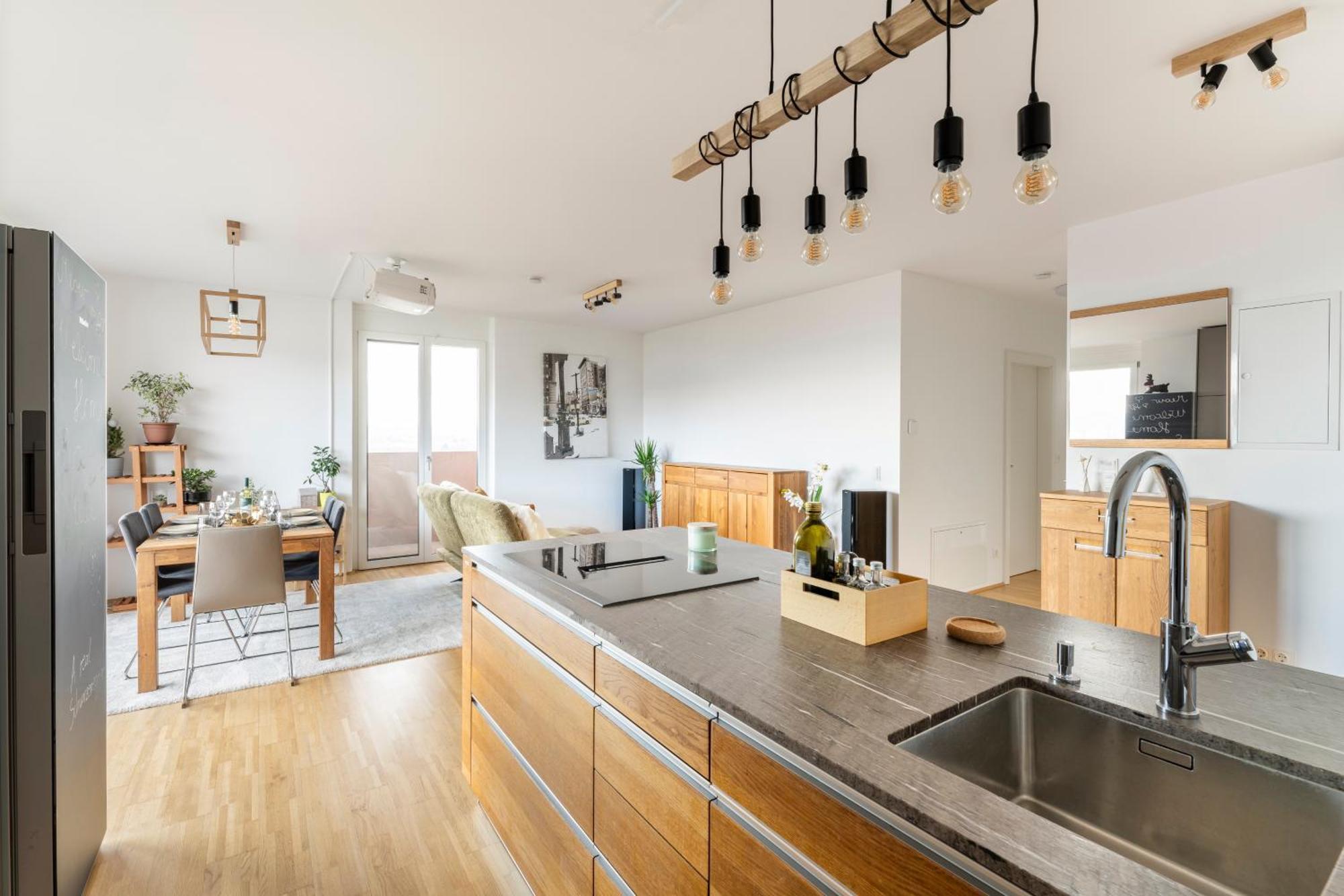 Edler Wohnraum Panoramablick 3 Sz Boxspringbetten, E-Ladestation, Kaffeevollautomat, Klima, Lift, Terrasse & 2Xtg Грац Экстерьер фото